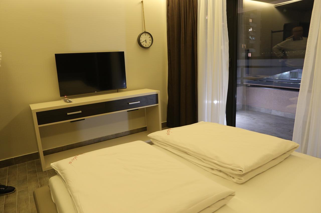 B&B Narciso Smederevska Palanka Buitenkant foto
